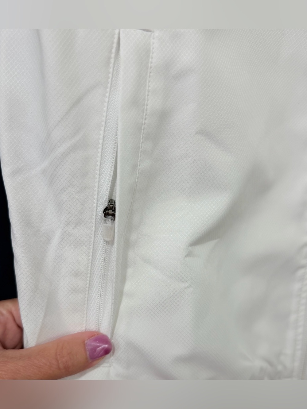 Lacoste Men's Navy, White &Light Blue Colorblock Windbreaker/Tracksuit Small NWT - Picture 10 of 14